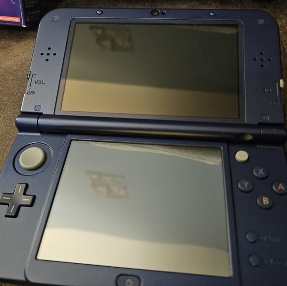 Galaxy Nintendo 3DS XL - Picture 8 of 10